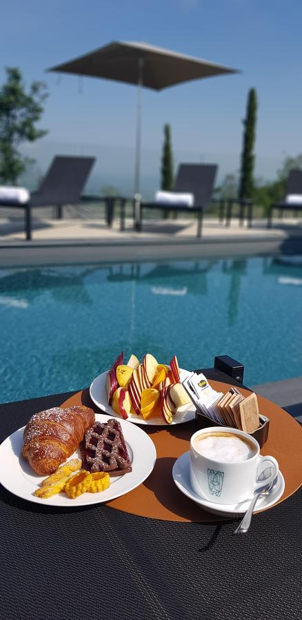 La Ribezza Boutique Hotel (Adults Only) モンフォルテ・ダルバ エクステリア 写真