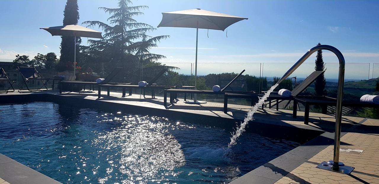 La Ribezza Boutique Hotel (Adults Only) モンフォルテ・ダルバ エクステリア 写真